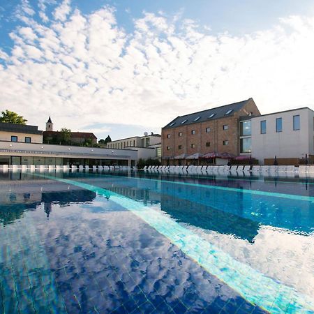 Hotel Castello & Thermal Spa Siklós Kültér fotó