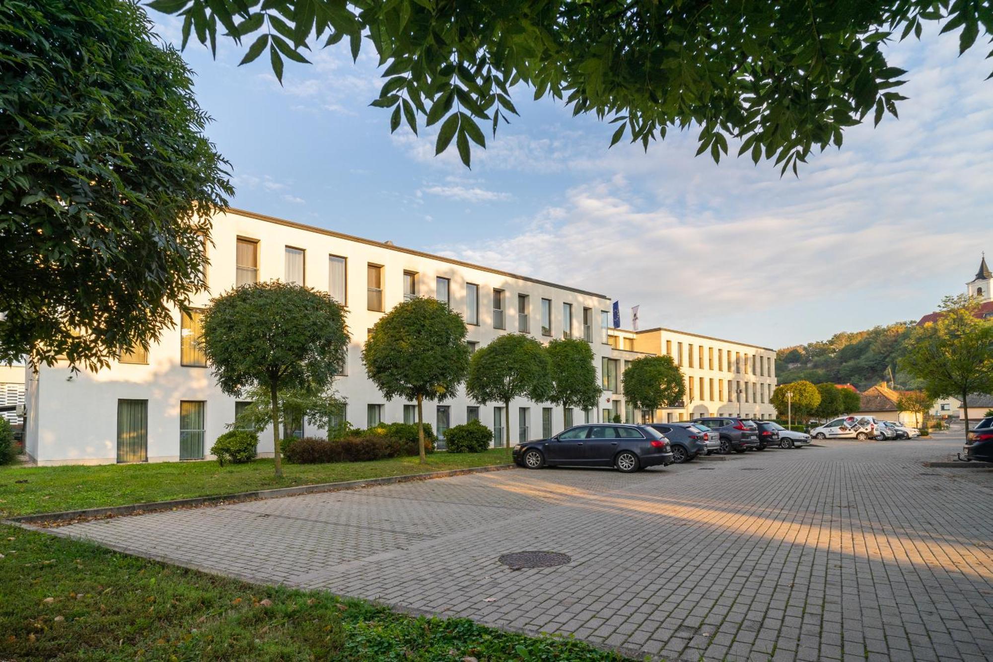 Hotel Castello & Thermal Spa Siklós Kültér fotó