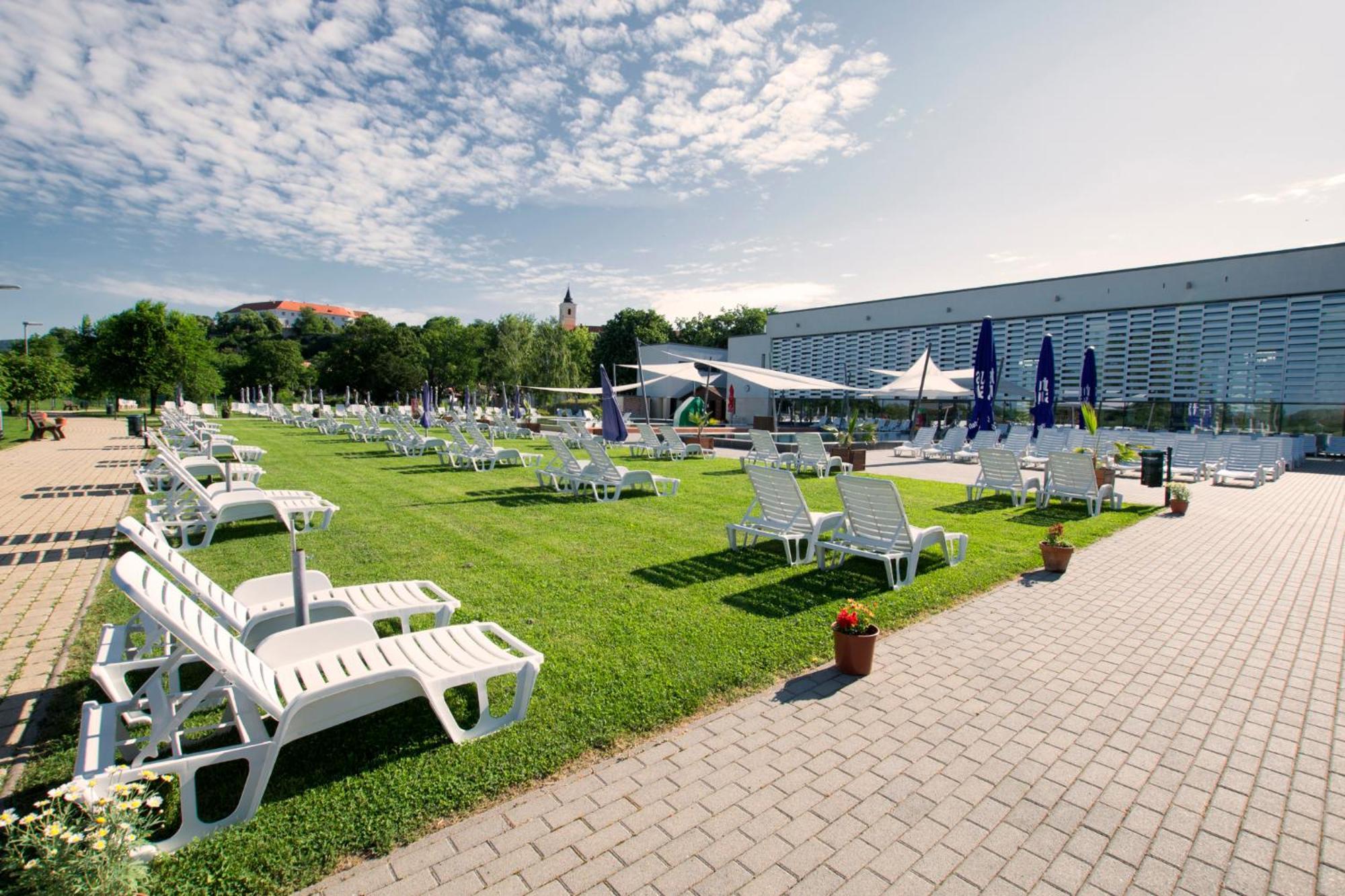 Hotel Castello & Thermal Spa Siklós Kültér fotó