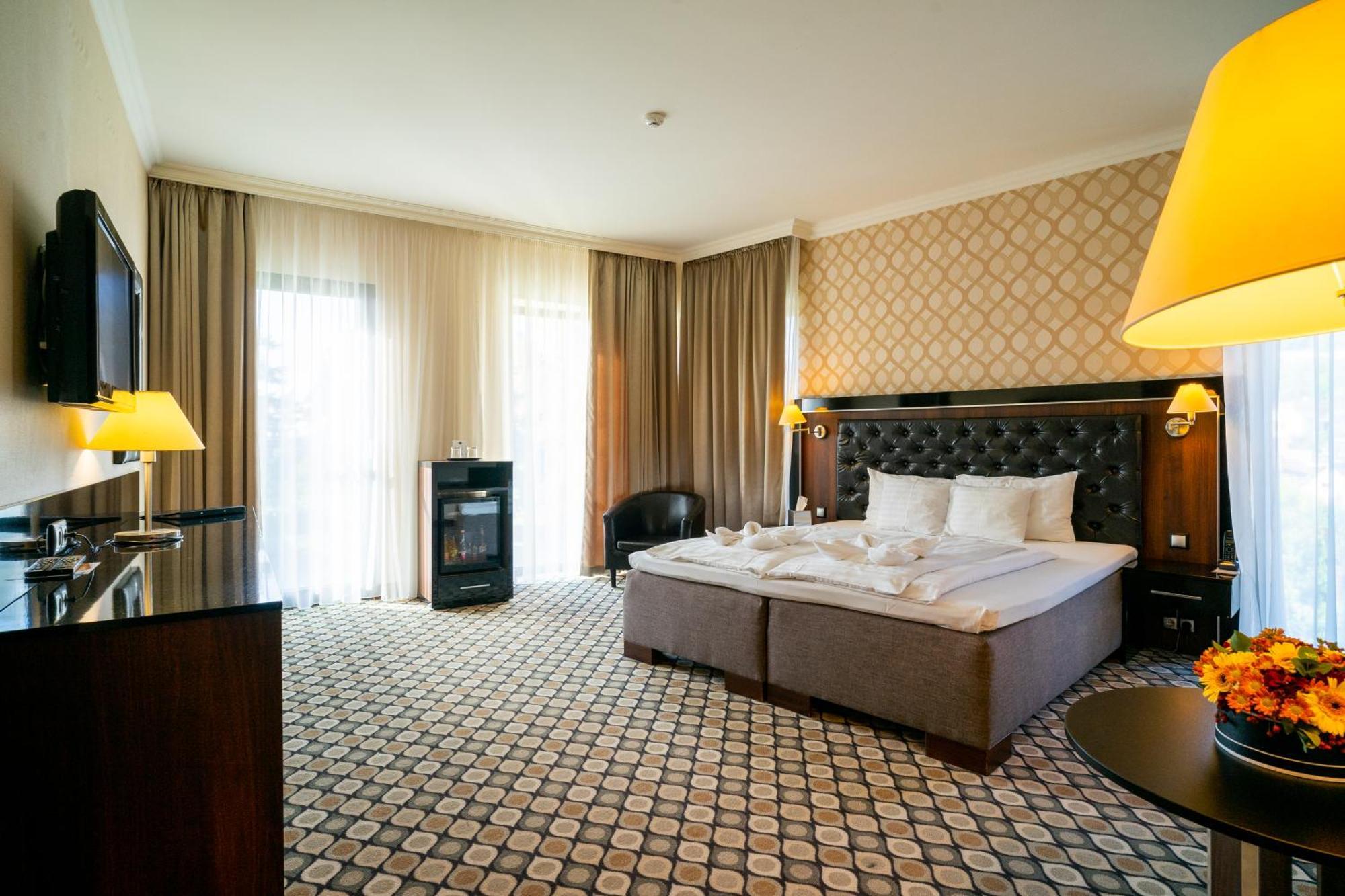 Hotel Castello & Thermal Spa Siklós Kültér fotó